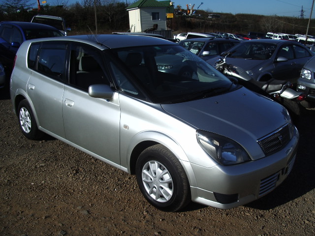 2000 Toyota Opa