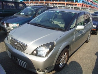 2000 Toyota Opa