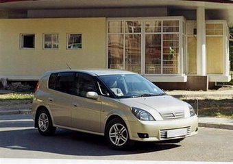 2000 Toyota Opa