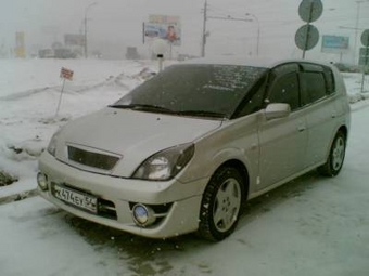 2000 Toyota Opa