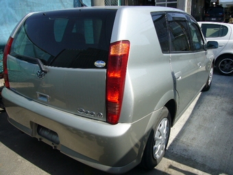 2000 Toyota Opa