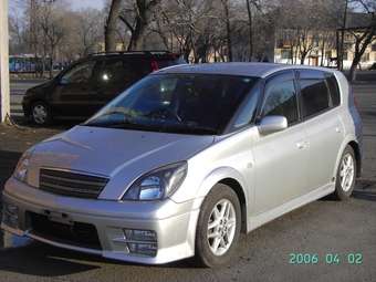 2000 Toyota Opa