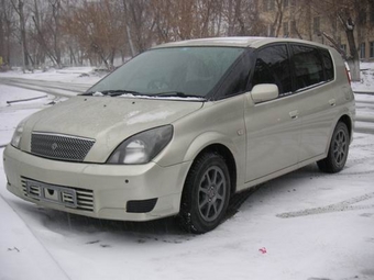 2000 Toyota Opa