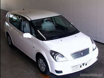 2000 Toyota Opa