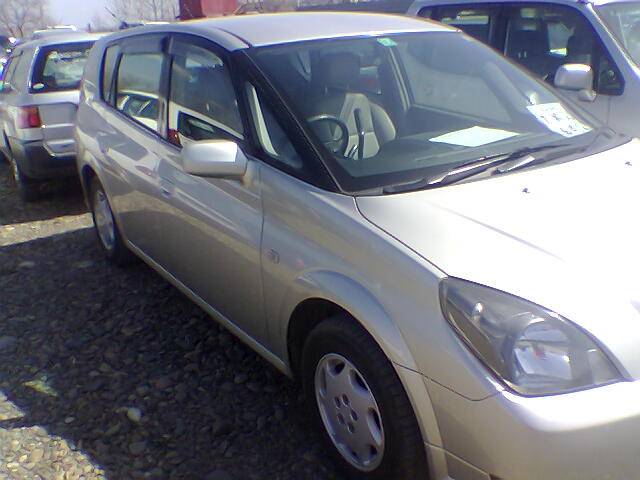 2000 Toyota Opa
