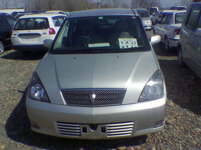 2000 Toyota Opa
