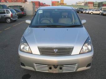 2000 Toyota Opa