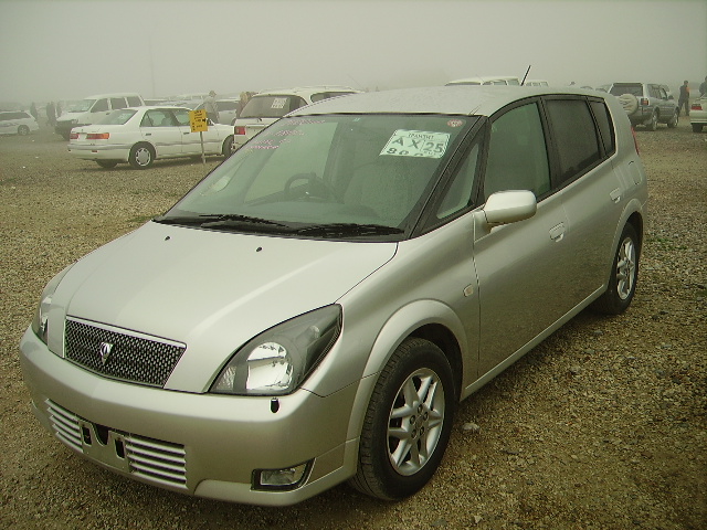 2000 Toyota Opa