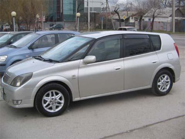 2000 Toyota Opa