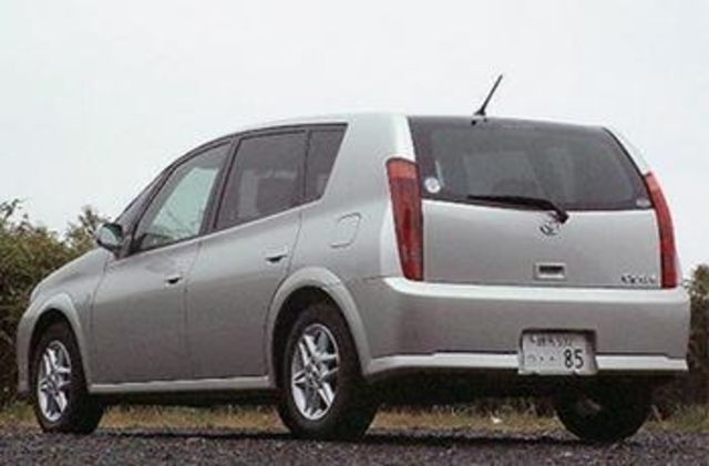 2000 Toyota Opa