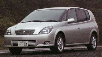 2000 Toyota Opa