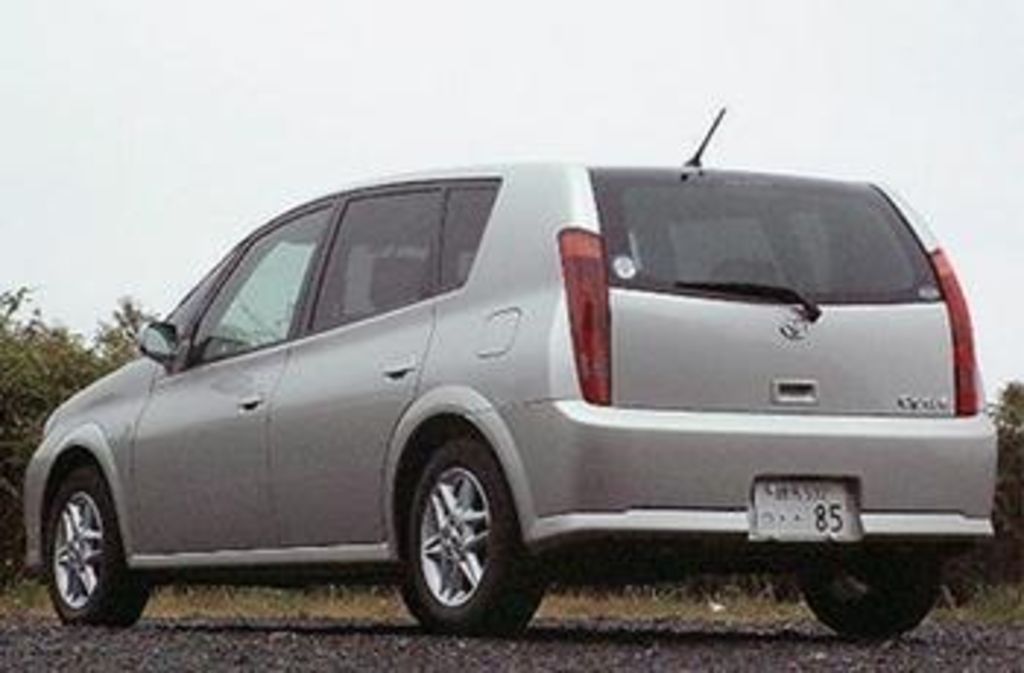 2000 Toyota Opa