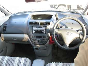2000 Toyota Opa