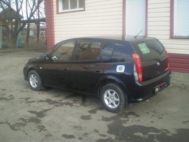 2000 Toyota Opa