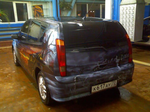 2000 Toyota Opa