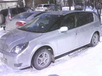 2000 Toyota Opa