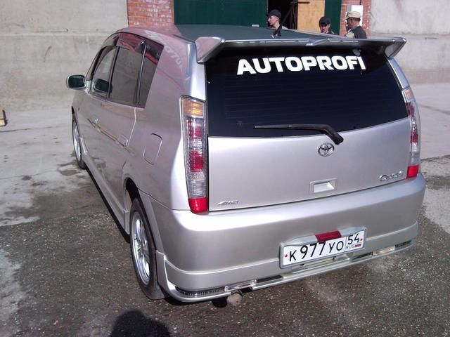 2000 Toyota Opa