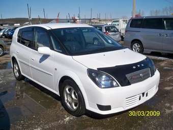 2000 Toyota Opa