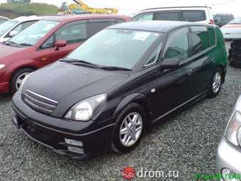 2000 Toyota Opa