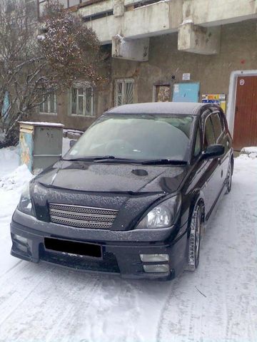 2000 Toyota Opa