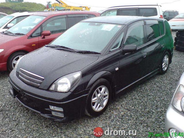 2000 Toyota Opa