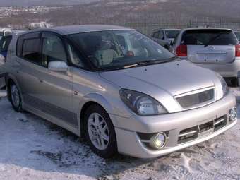 2000 Toyota Opa