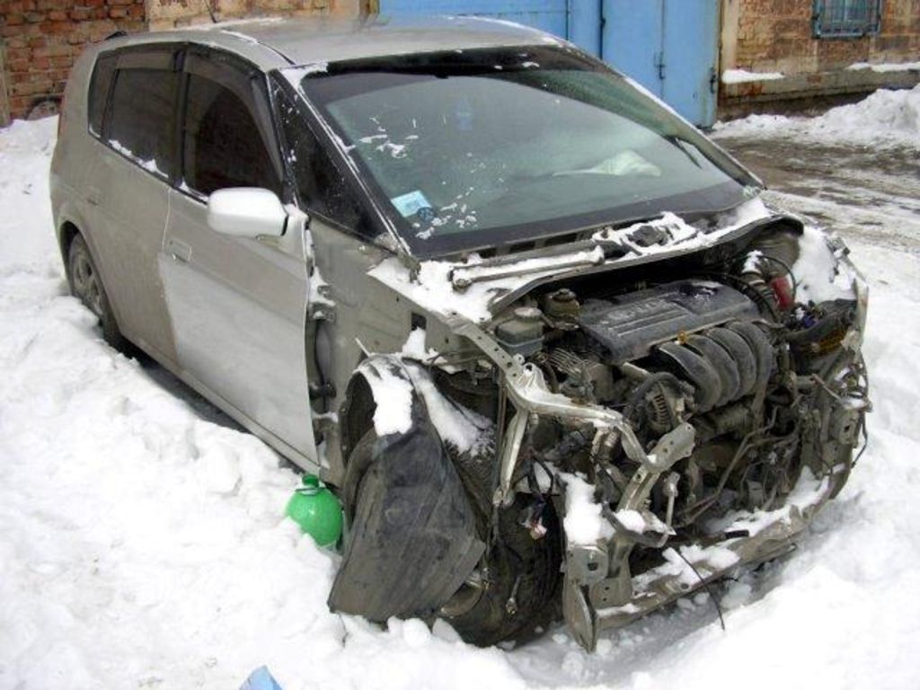 2000 Toyota Opa