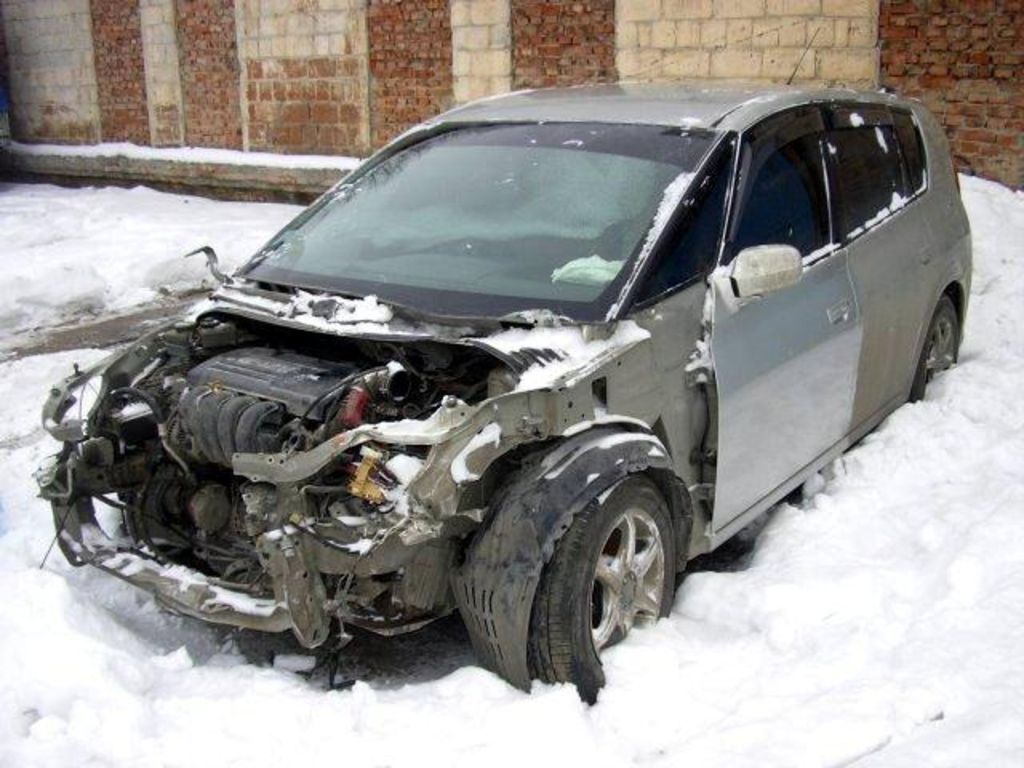 2000 Toyota Opa