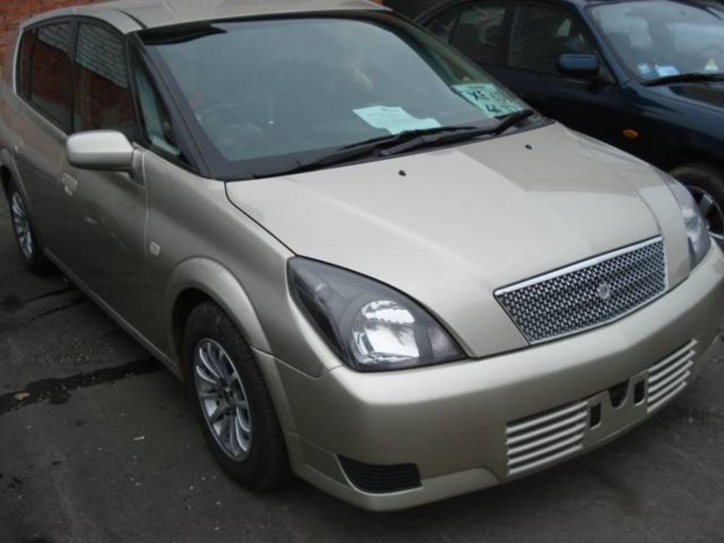 2000 Toyota Opa