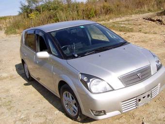 2000 Toyota Opa