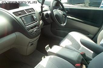 2000 Toyota Opa