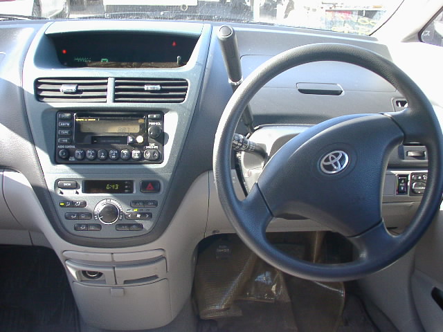 2000 Toyota Opa Photos