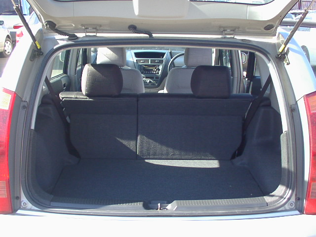 2000 Toyota Opa Photos