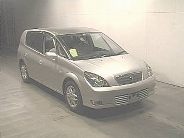 2000 Toyota Opa Pictures