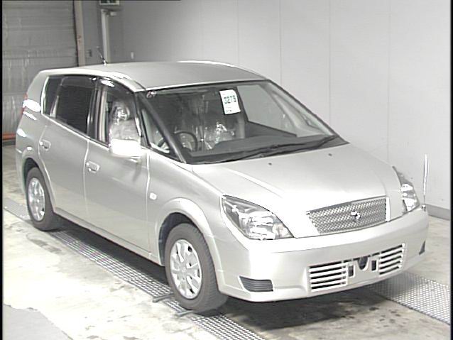 2000 Toyota Opa Pics