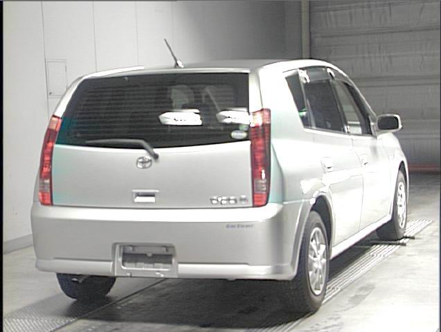 2000 Toyota Opa Pictures