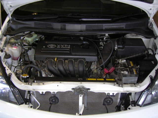 2000 Toyota Opa Photos