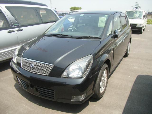 2000 Toyota Opa Photos