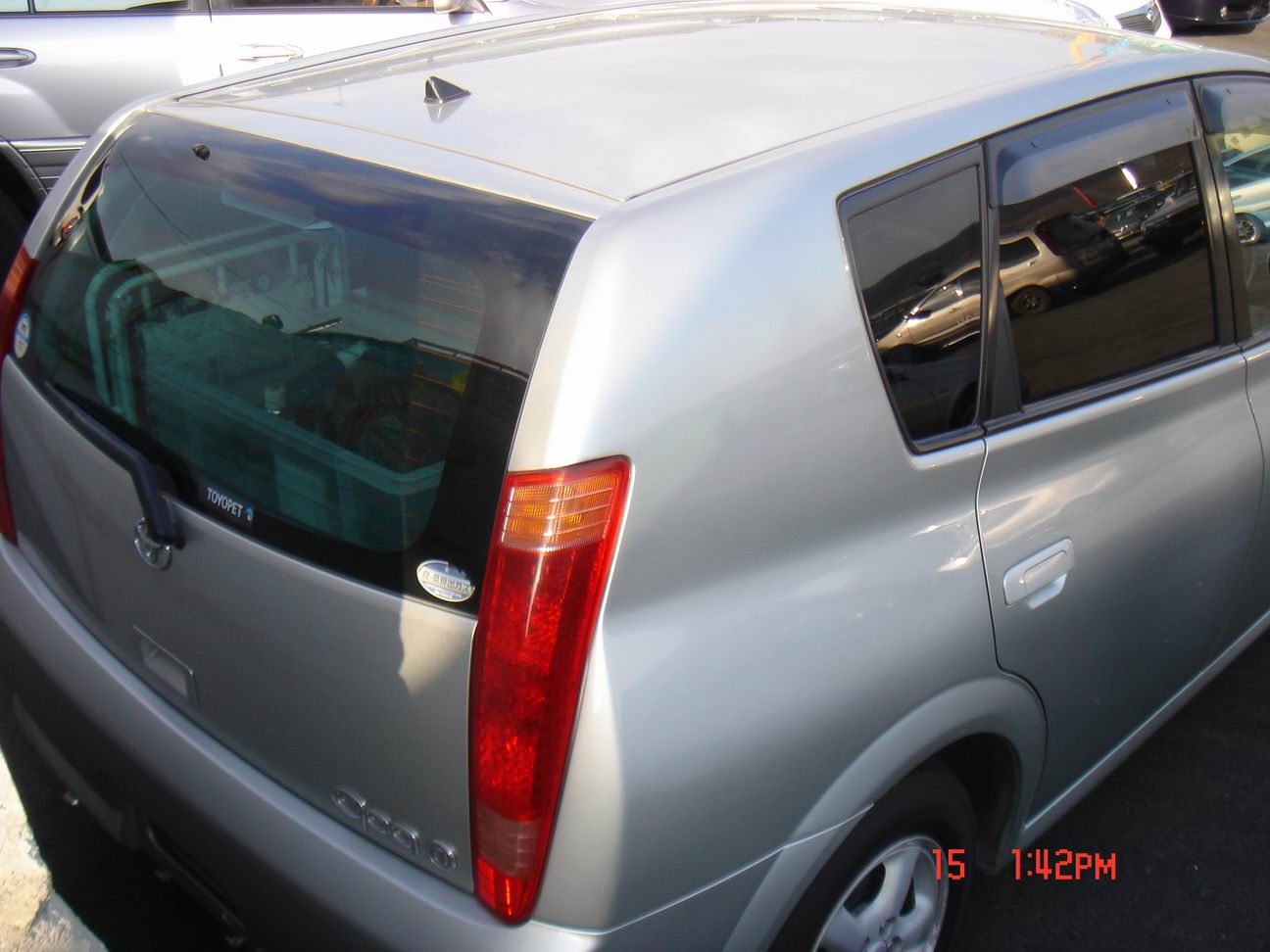 2000 Toyota Opa Pics