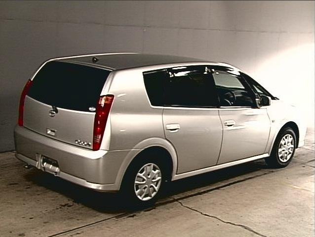 2000 Toyota Opa Photos