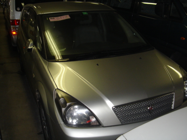 2000 Toyota Opa Photos