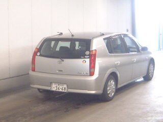 2000 Toyota Opa Pictures