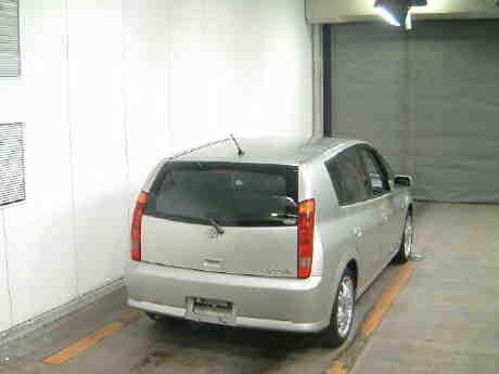 2000 Toyota Opa Pictures