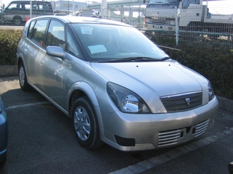 2000 Toyota Opa