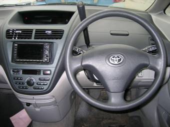 2000 Toyota Opa Photos
