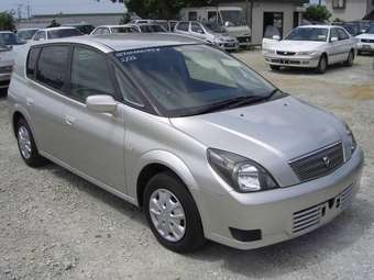 2000 Toyota Opa