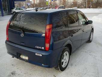 2000 Toyota Opa Pictures