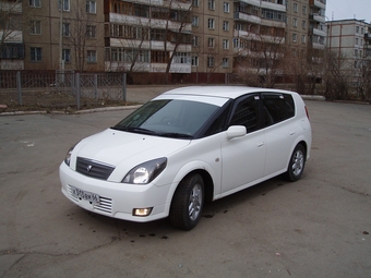 2001 Toyota Opa