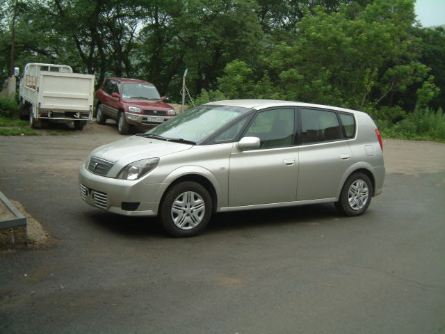 2001 Toyota Opa