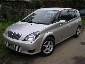 2001 Toyota Opa